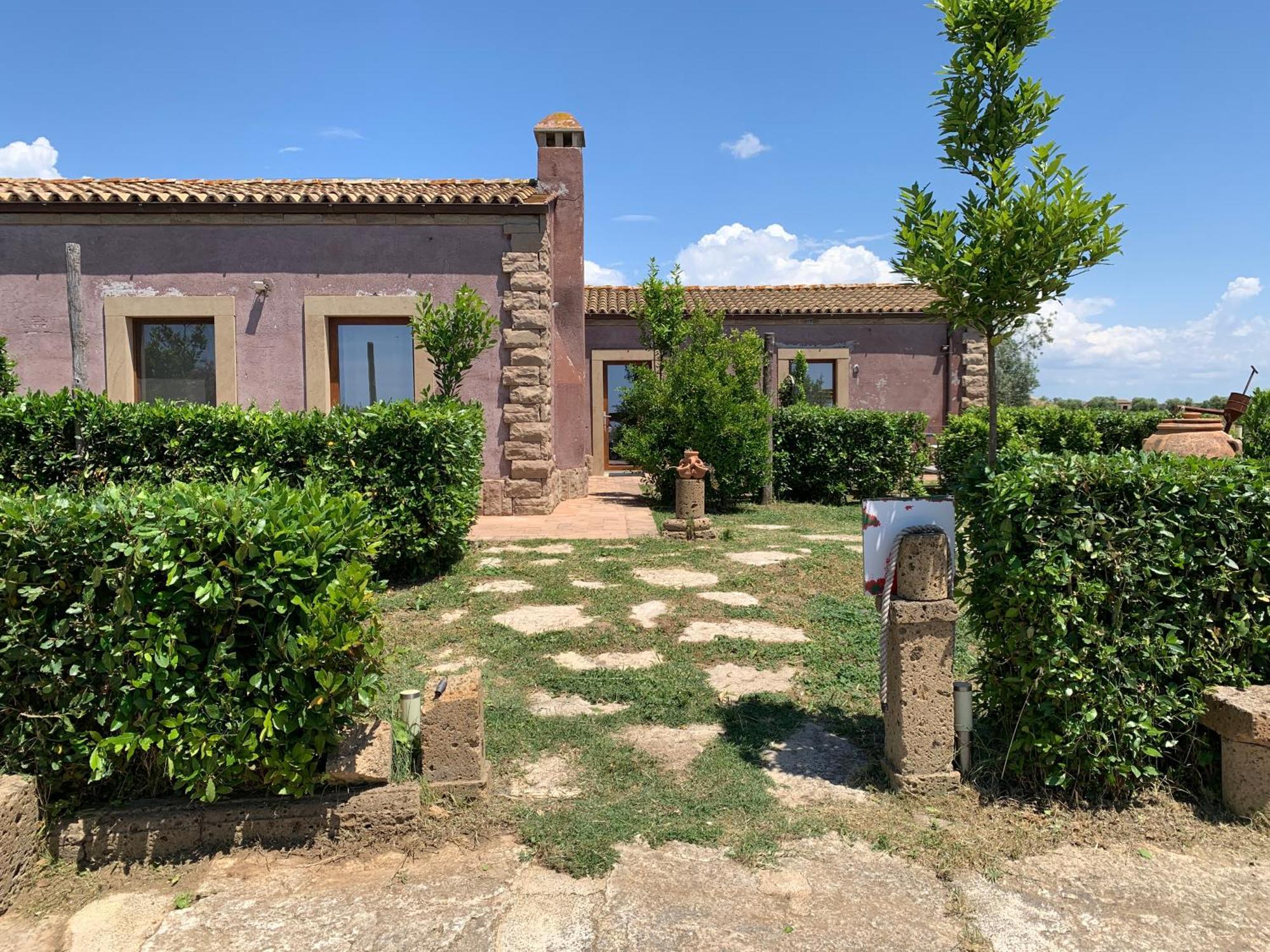 Resort Fonte Vulci Canino ภายนอก รูปภาพ
