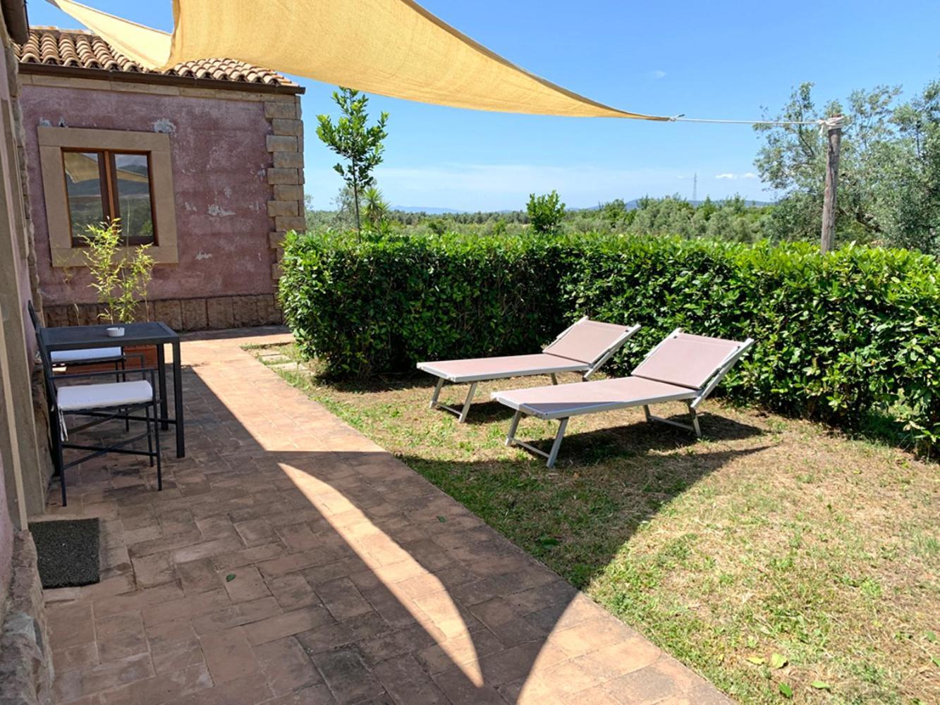 Resort Fonte Vulci Canino ภายนอก รูปภาพ