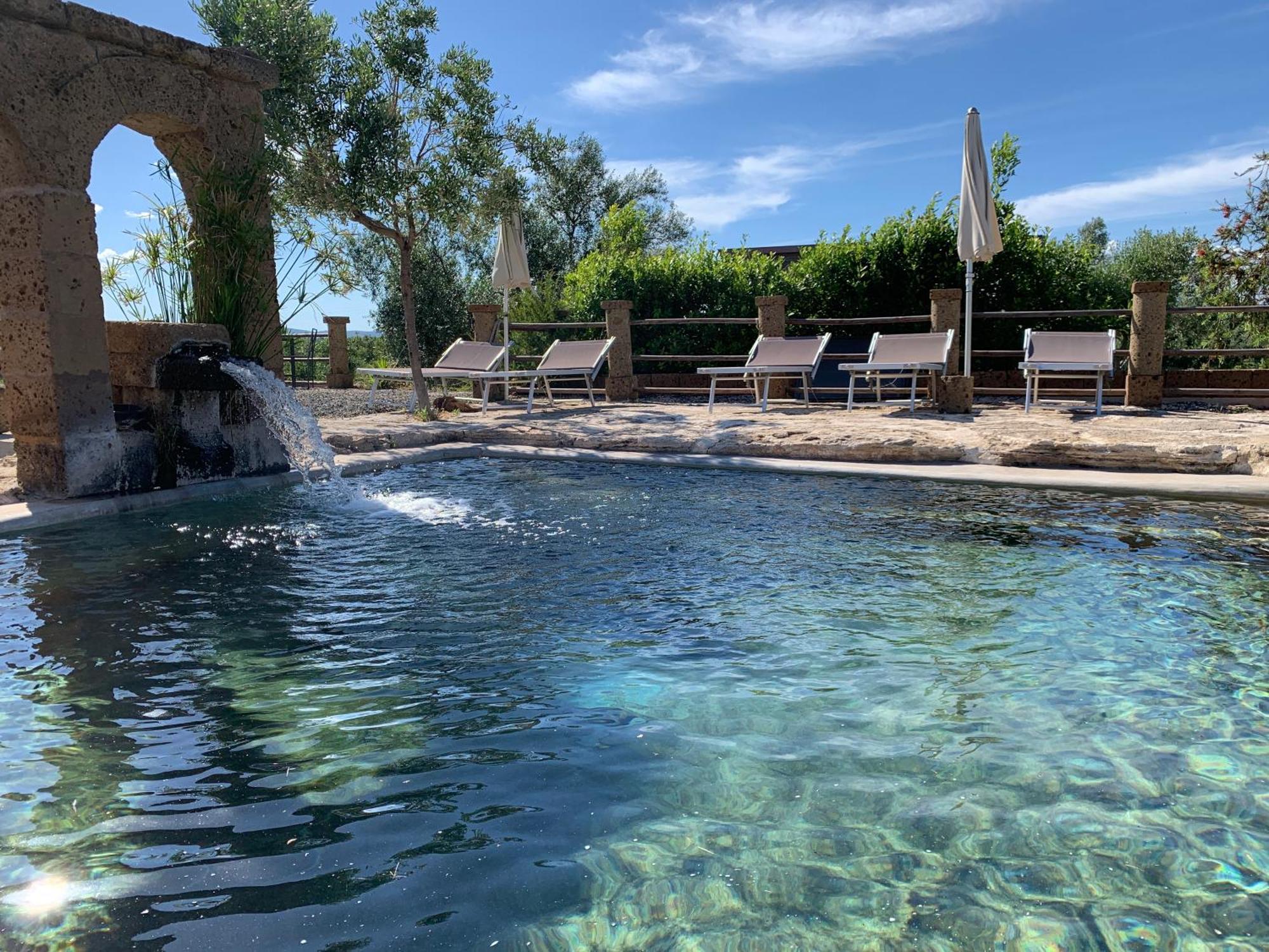 Resort Fonte Vulci Canino ภายนอก รูปภาพ