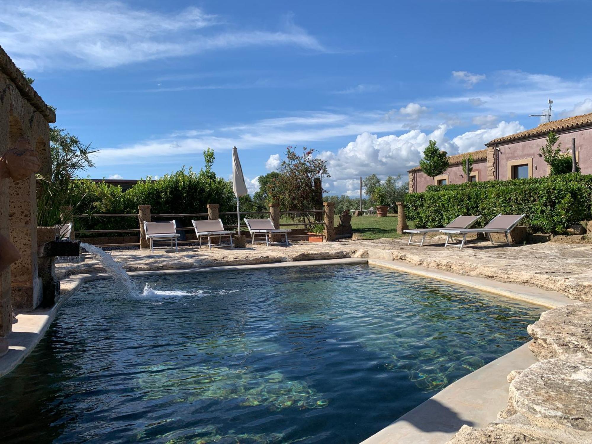Resort Fonte Vulci Canino ภายนอก รูปภาพ