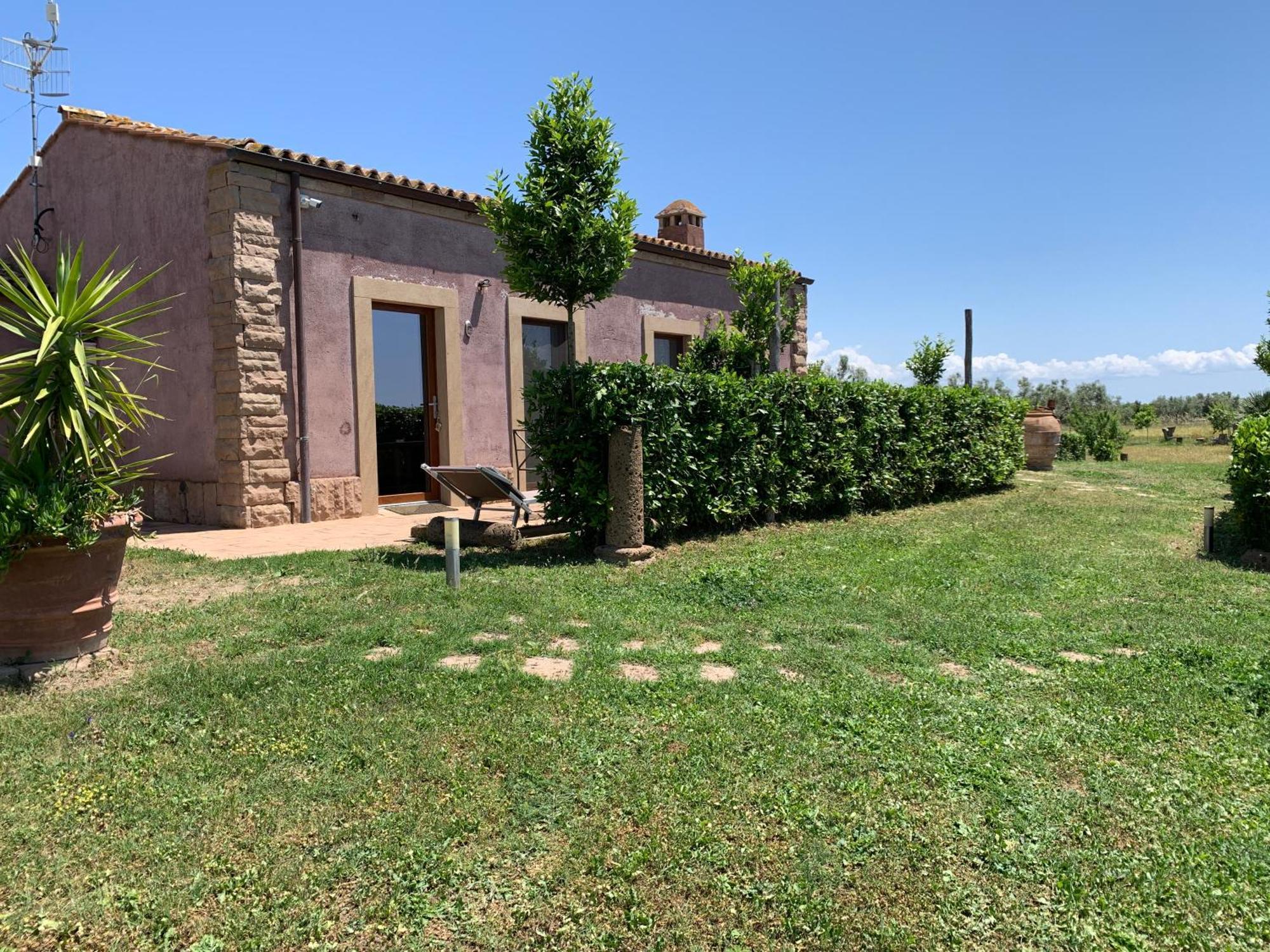 Resort Fonte Vulci Canino ภายนอก รูปภาพ