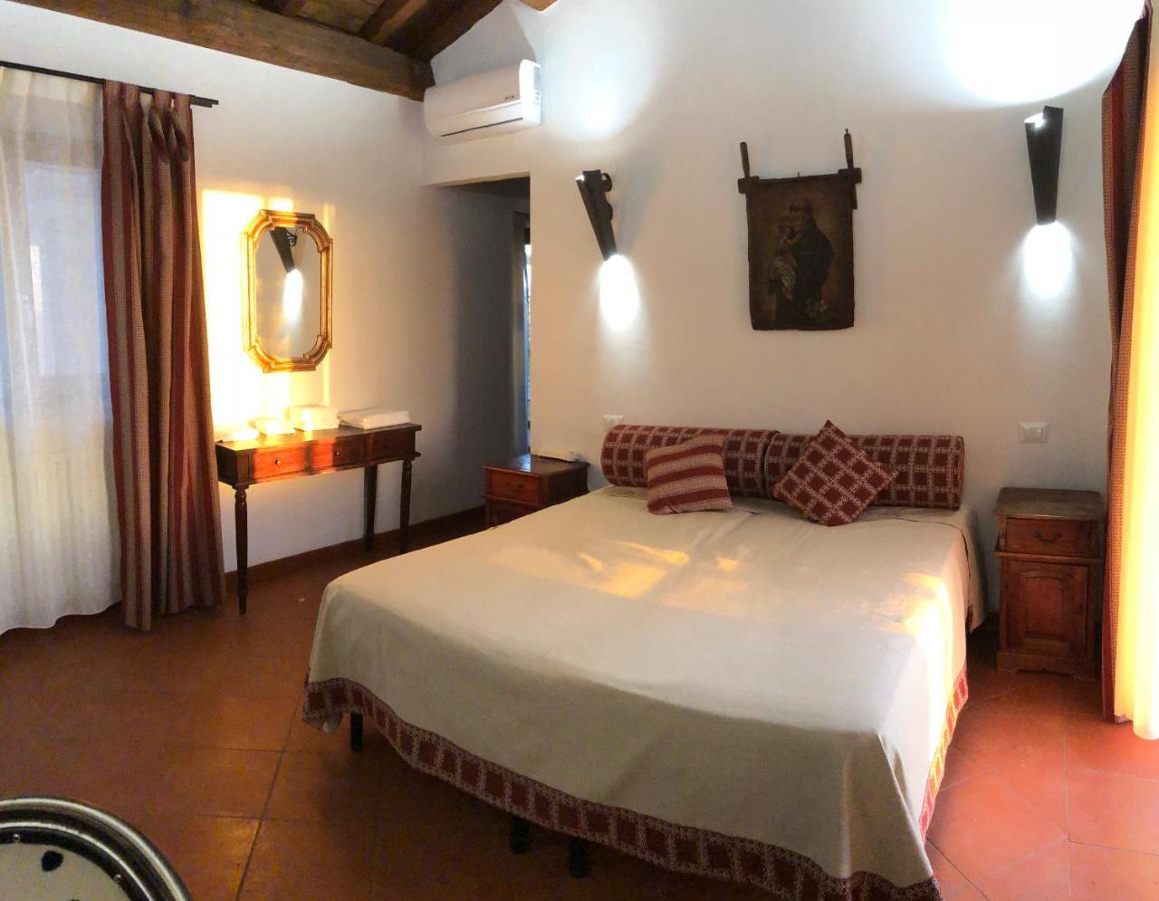 Resort Fonte Vulci Canino ภายนอก รูปภาพ